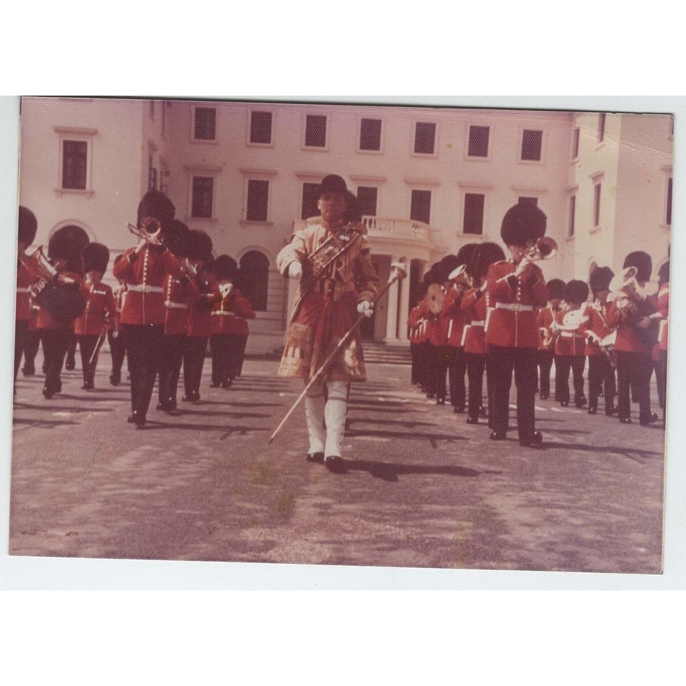 Vintage British Guards Marching Band Photo Drum Major Bearskin Hats - Picture 1 of 2